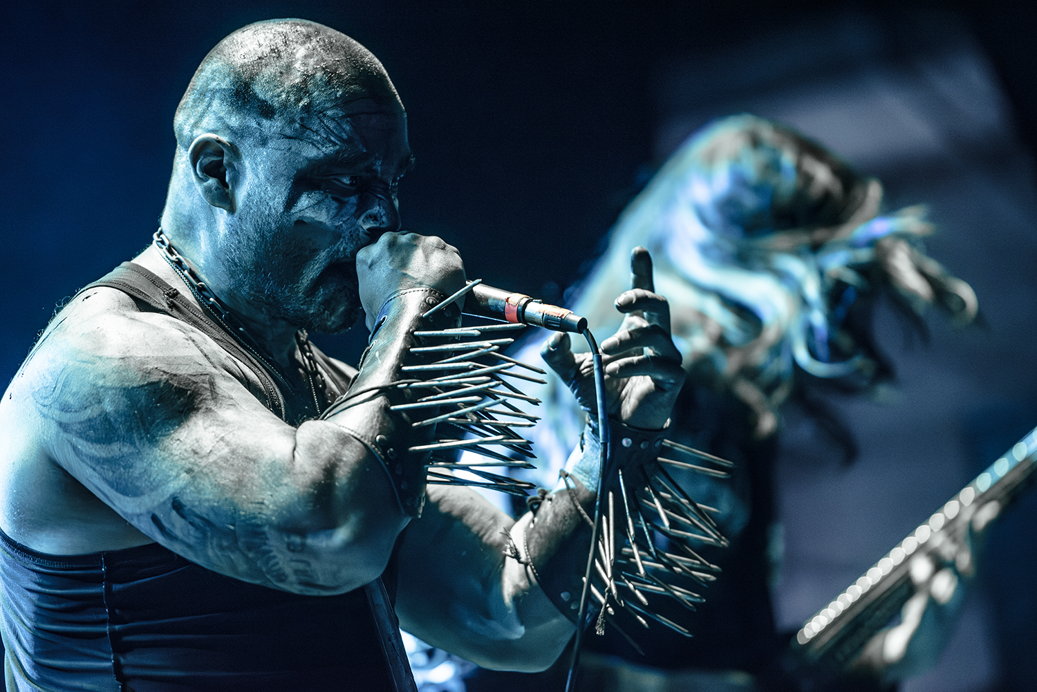 Cult of Fire: Hay fe en las sombras